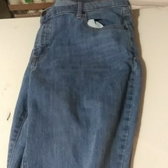 Jeans - Picture 2 of 3